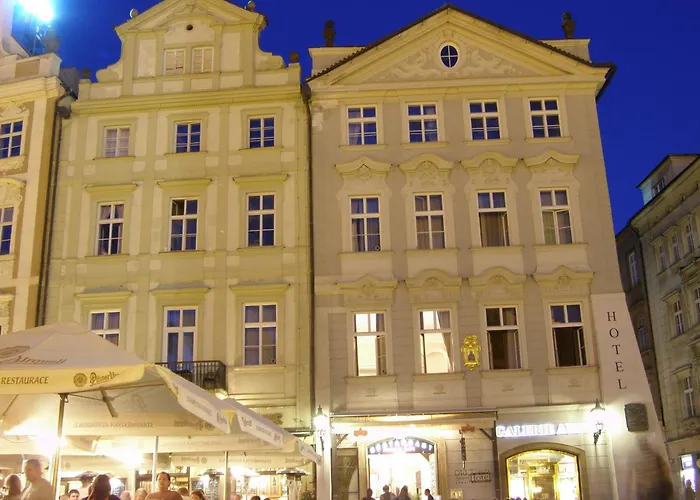 Old Town Square Residence By Emblem