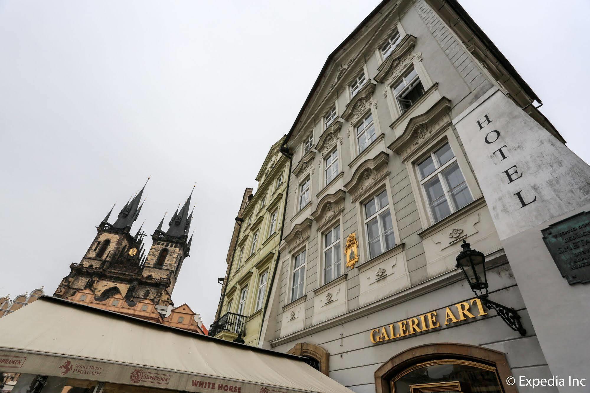 Old Town Square By Emblem Prag