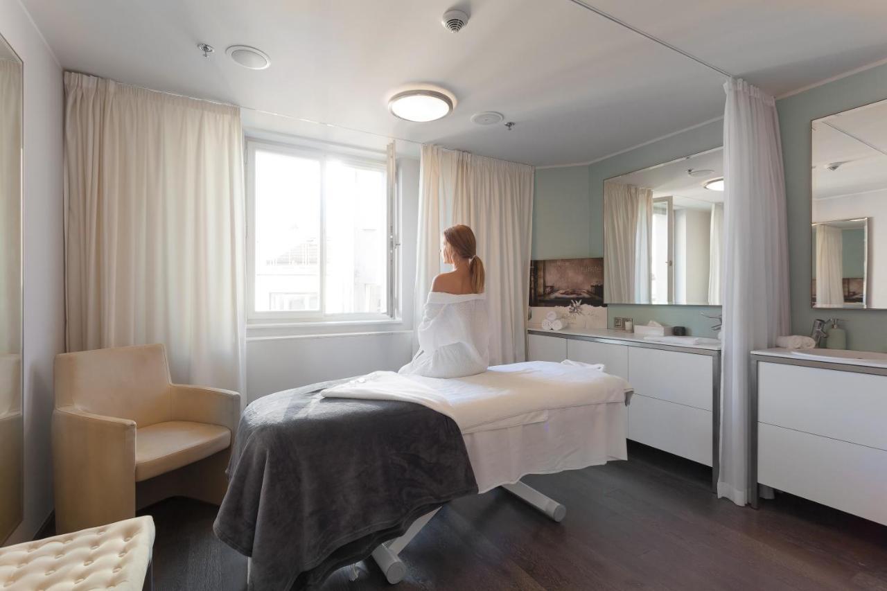 Casco Antiguo Square Y Residencia 5*